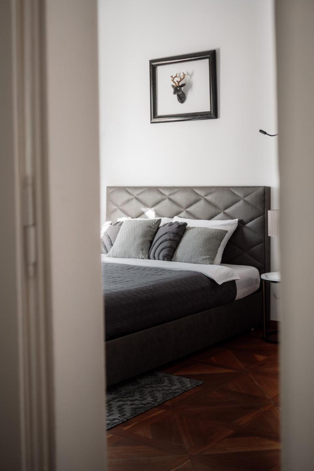 Main Square Apartments & Rooms Maribor Ngoại thất bức ảnh