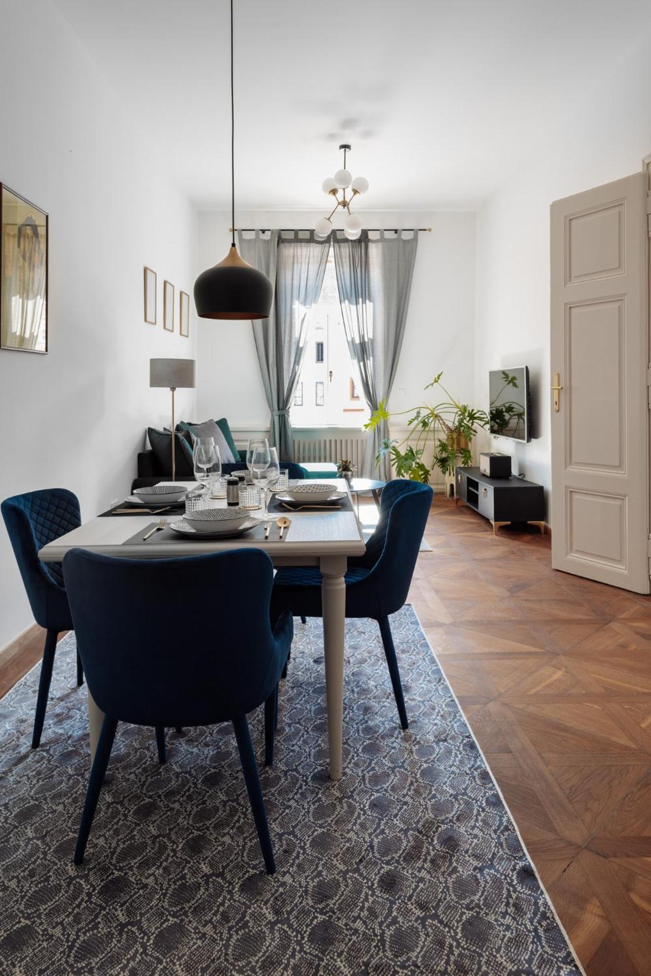 Main Square Apartments & Rooms Maribor Ngoại thất bức ảnh