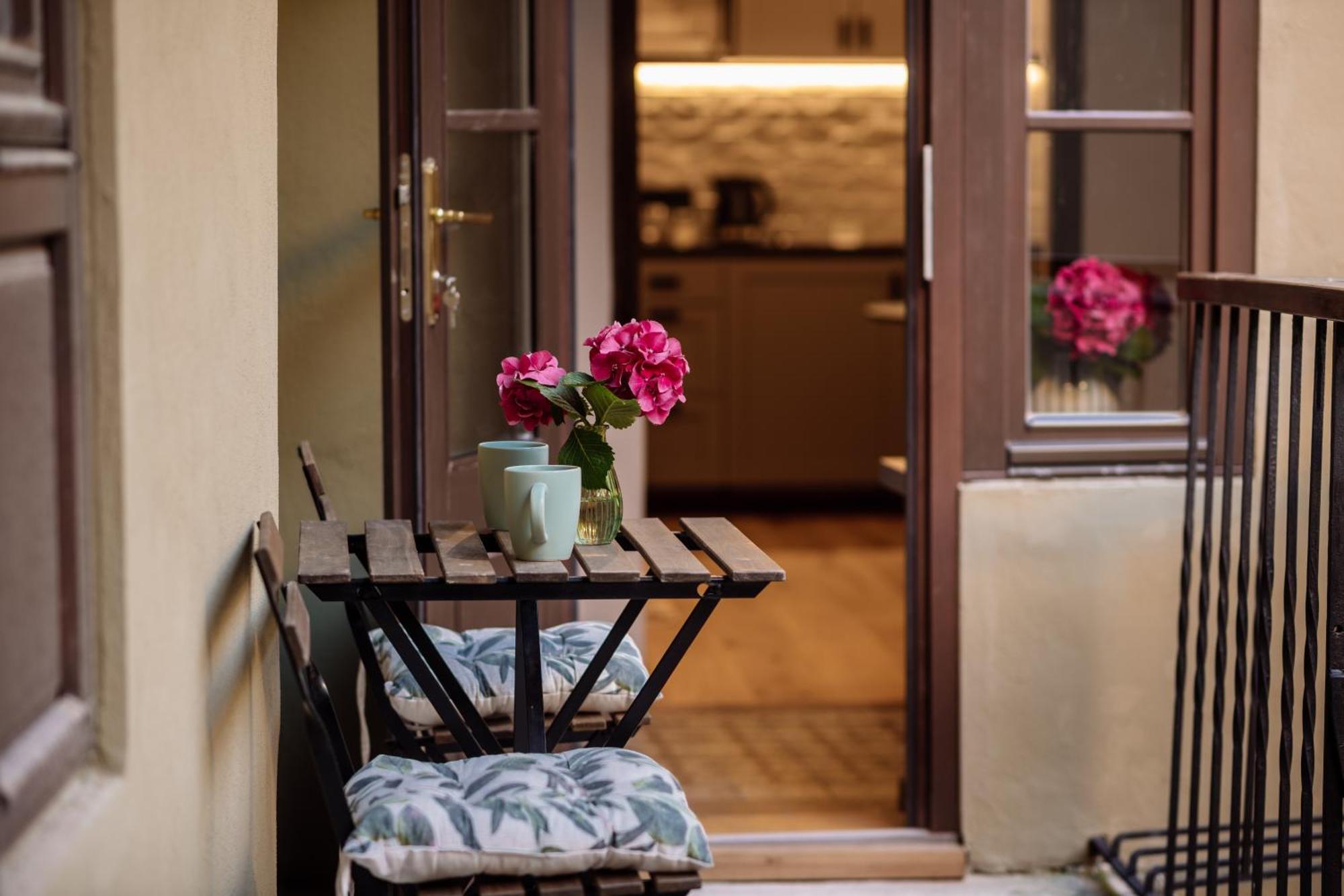 Main Square Apartments & Rooms Maribor Ngoại thất bức ảnh